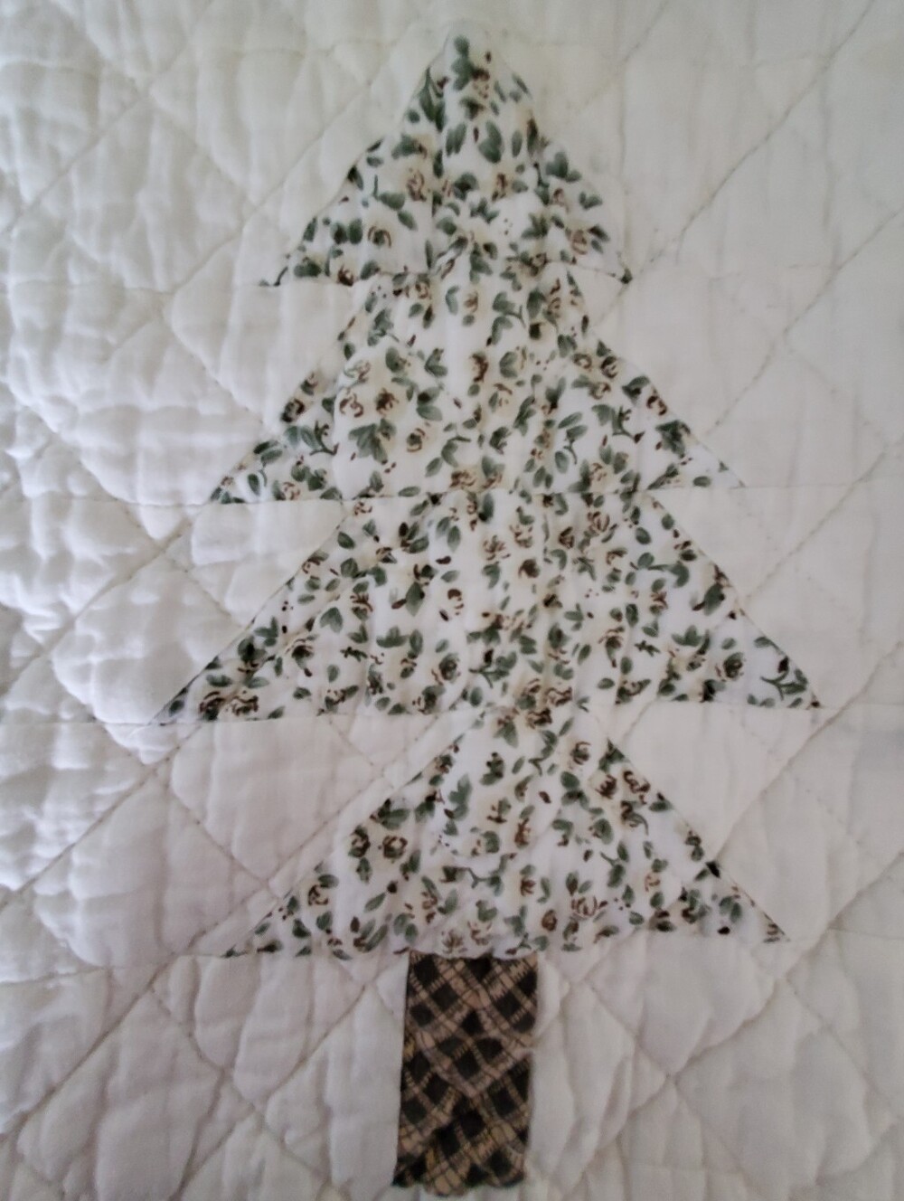 Two Quilted Tree Accent Pillow Shams Standard Patchwork Rustic Christmas Tree - Picture 9 of 14